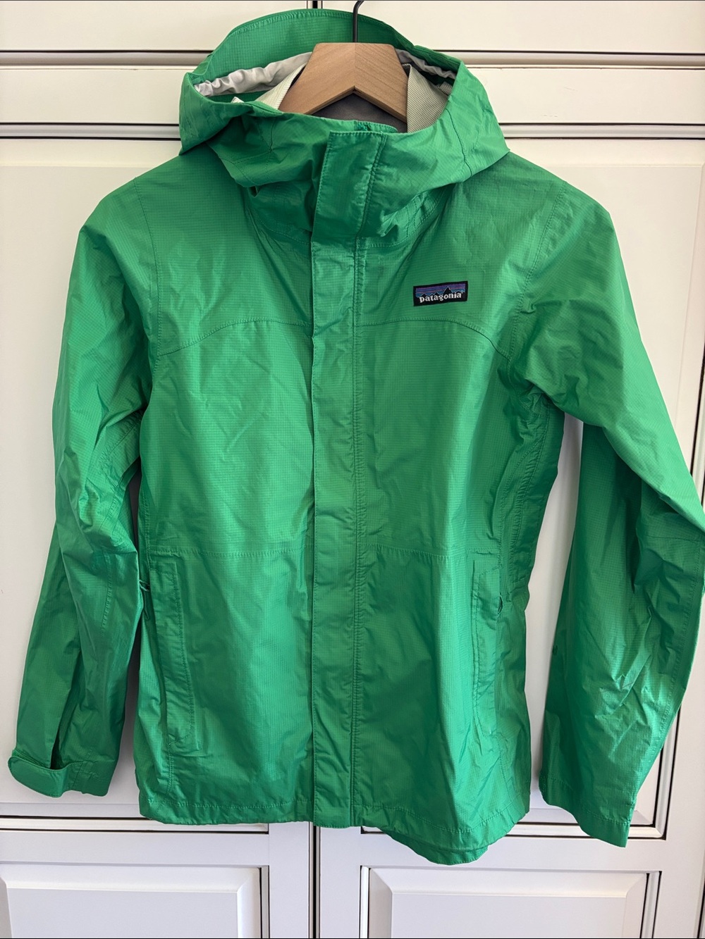 Patagonia Torrentshell Jacket H2NO Rain Waterproof Green 83806SP12 Women’s XS